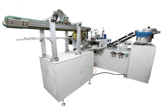 Cat Otomatis Dapat Menutup Lini Produksi Untuk Dapat Membuat 40CPM Ketebalan 0.12mm